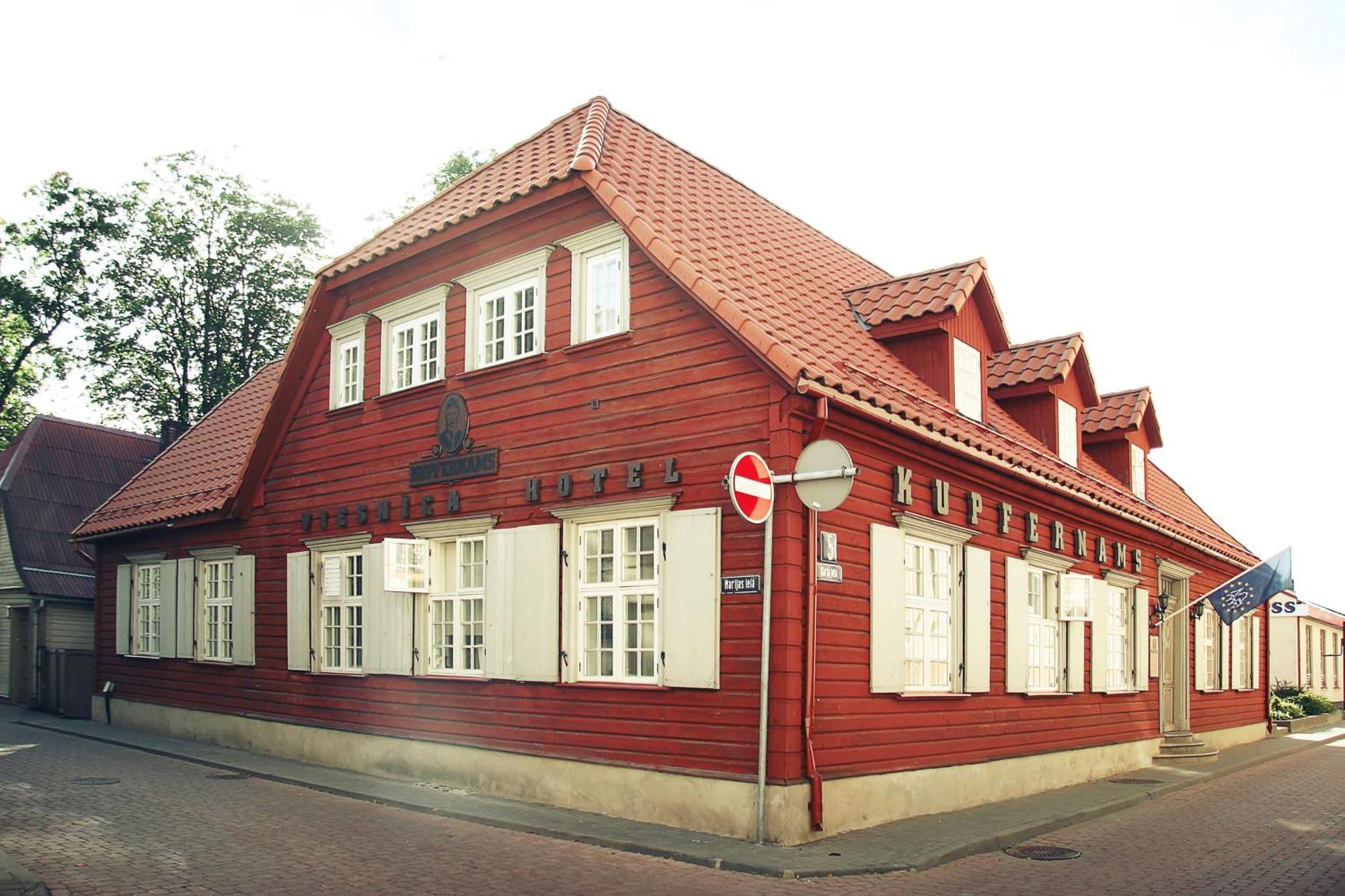 Kupfernams Hotel Ventspils Exterior foto